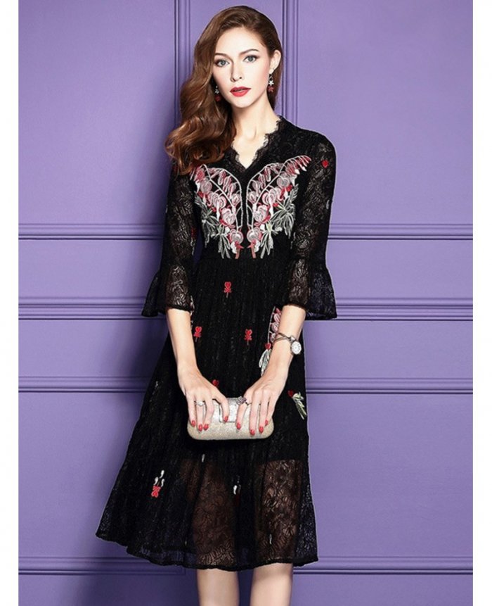 Classy Black Knee Length Lace Wedding Guest Dress For Fall