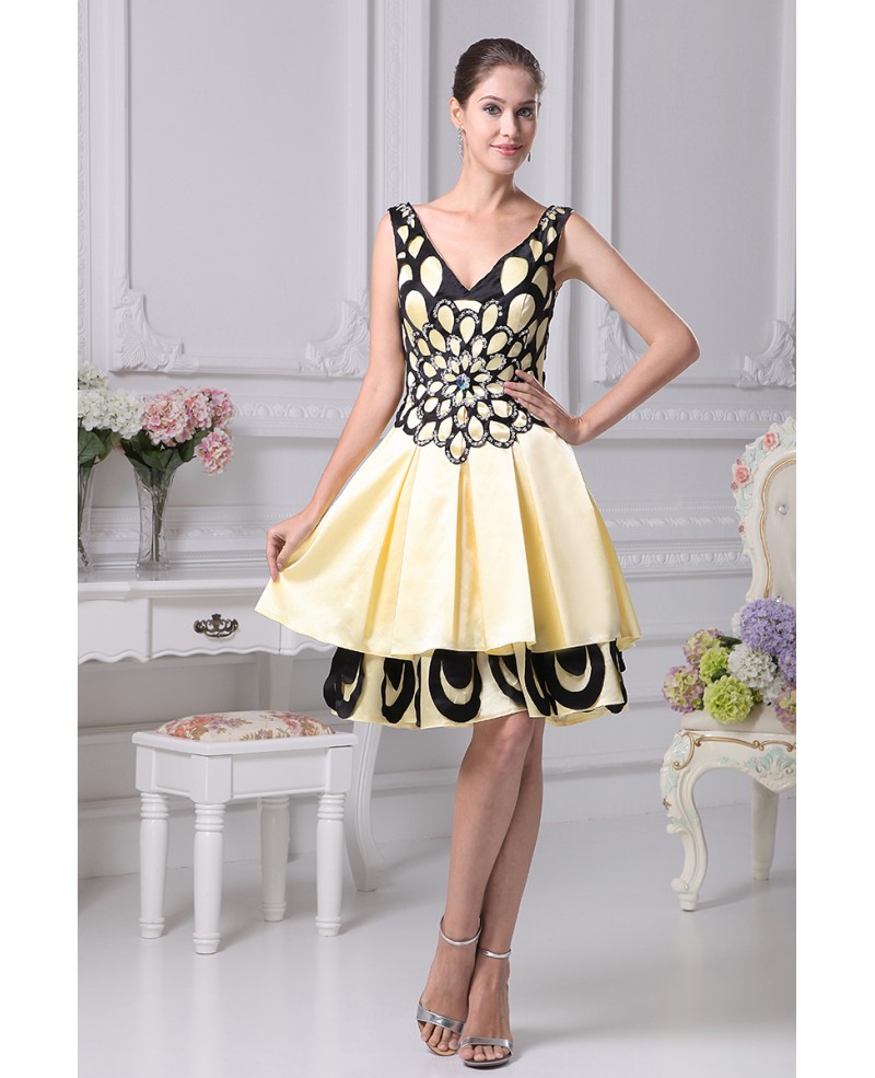 Black and Yellow Peacock Pattern Short Beaded Prom Dress with Sweetheart Neck - Click Image to Close