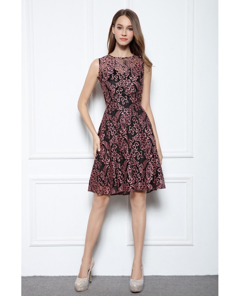 A-line Scoop Neck Knee-length Lace Sleeveless Formal Dress