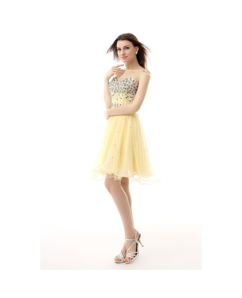 A-Line Scoop Neck Short Tulle Prom Dress With Beading - Click Image to Close