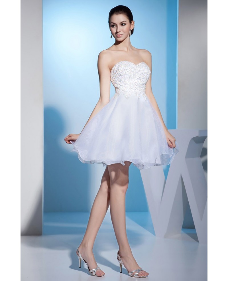 A-line Sweetheart Short Tulle Homecoming Dress With Beading