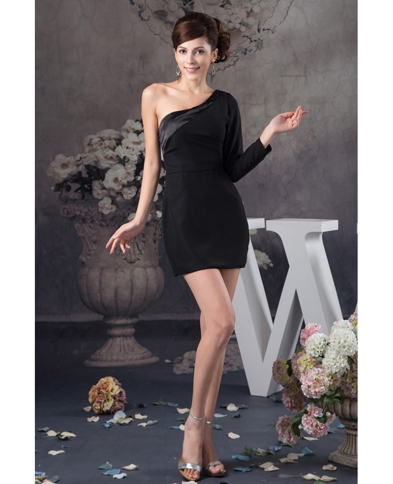 Black Sheath One-shoulder Sleeve Short Prom Dress