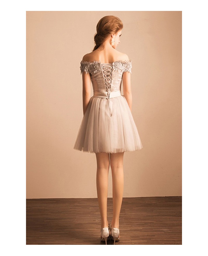 Grey A-line Off-the-shoulder Short Tulle Formal Dress With Appliques Lace