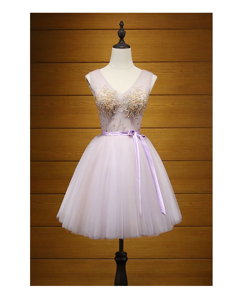 Sweet Ball-gown V-neck Short Tulle Homecoming Dress With Beading