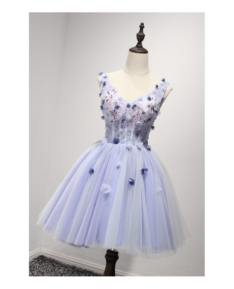 Romantic Ball-gown V-neck Short Tulle Homecoming Dress With Beading