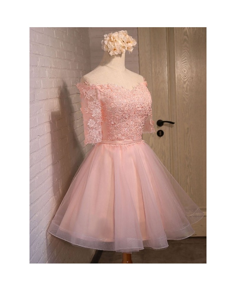 A-line Off-the-shoulder Short Tulle Homecoming Dress With Appliques Lace - Click Image to Close