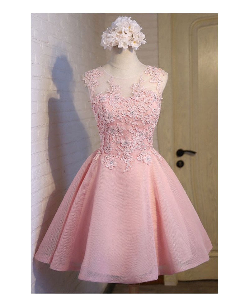 Gorgeous Ball-gown Scoop Neck Short Tulle Homecoming Dress With Appliques Lace