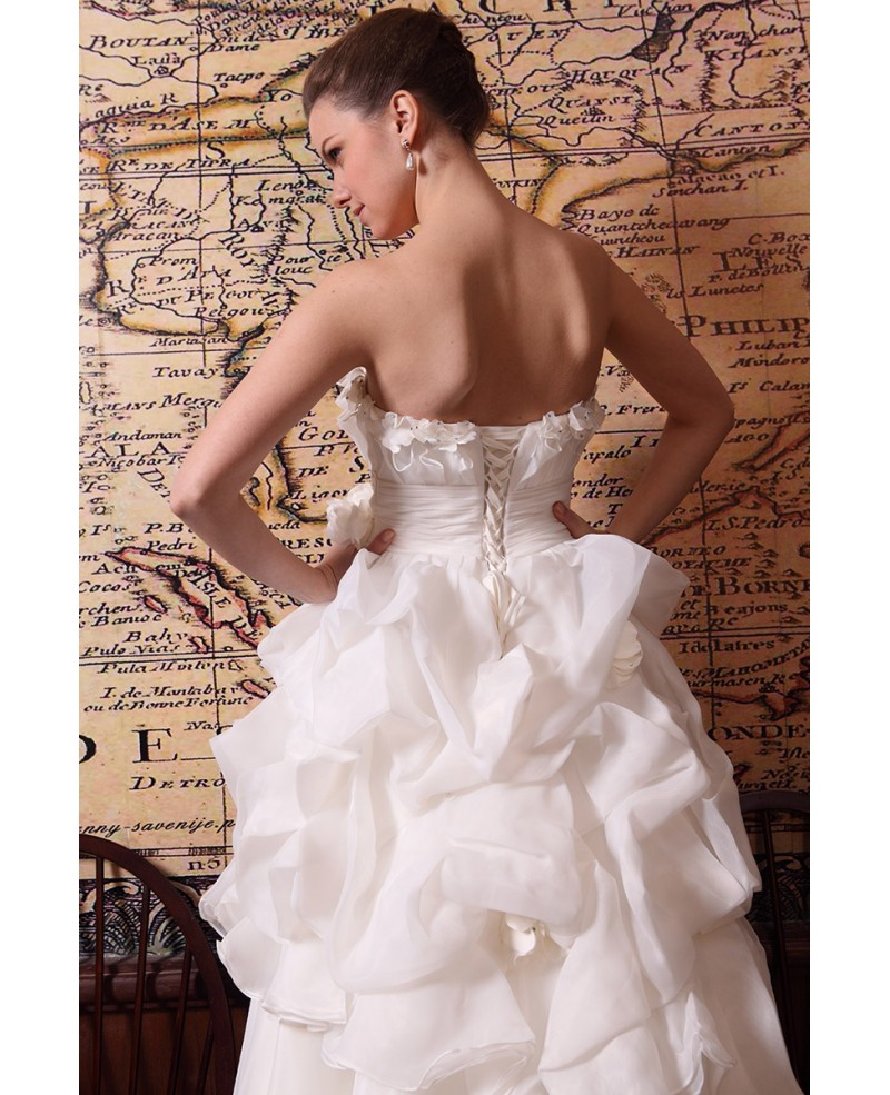 Ball-gown Strapless Court Train Organza Wedding Dress With Cascading Ruffle