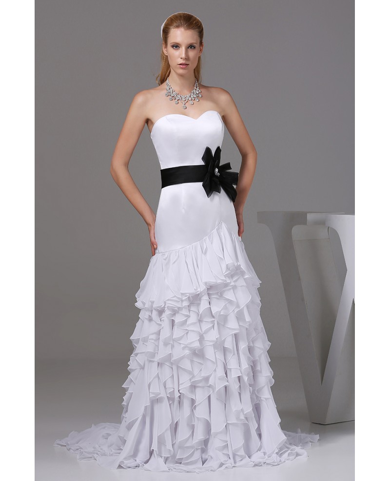 Special White with Black Sweetheart Ruffles Wedding Dress Corset Back