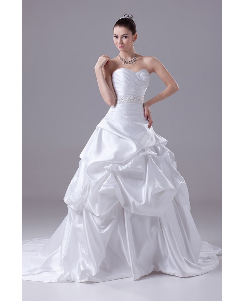 Sweetheart Beaded Waist Ballgown Ruffled Wedding Dress