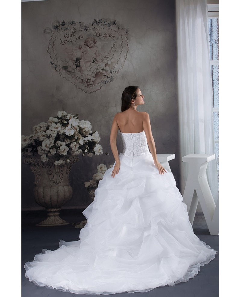 White Sweetheart Big Ballgown Ruffles Wedding Dress with Train