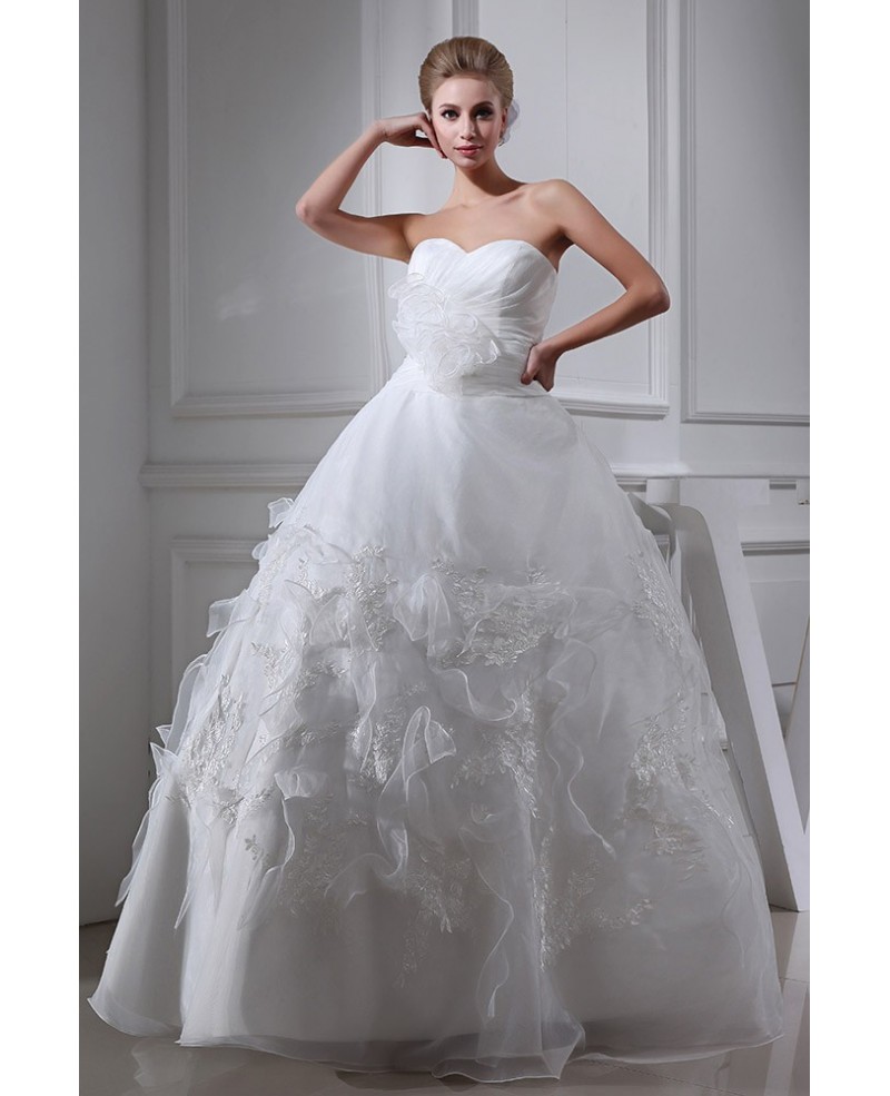 Sweetheart Ballgown Organza Handmade Flower Wedding Dress