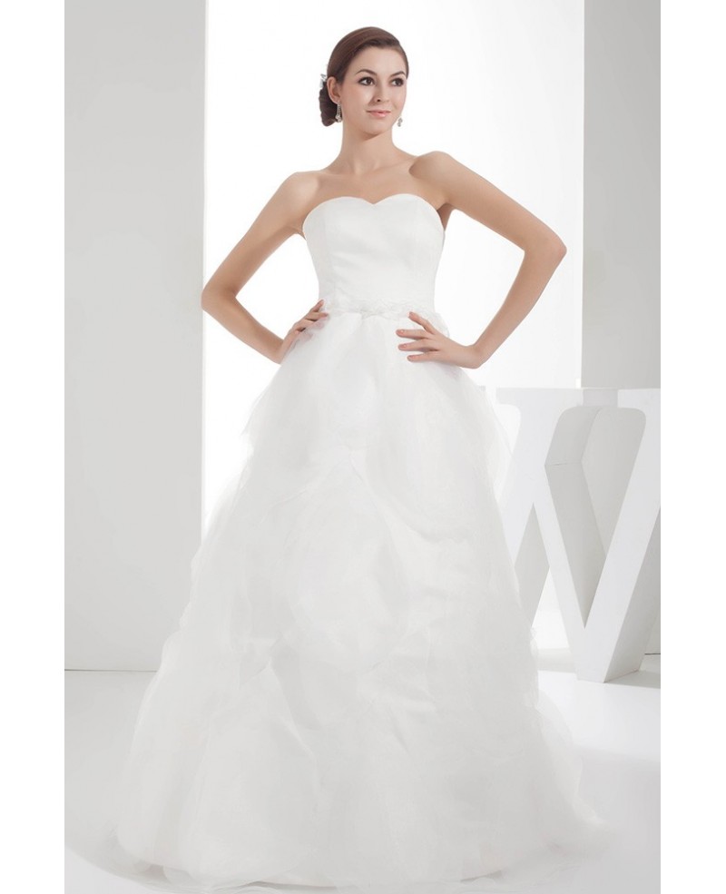 Simple White Sweetheart Organza Wedding Dress