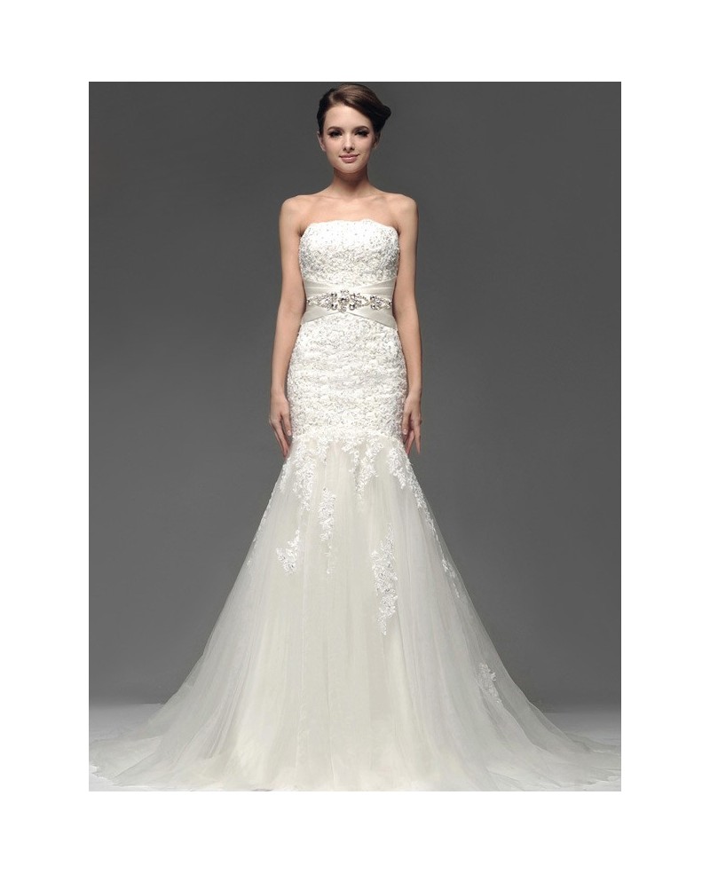 Stunning Strapless Custom Fitted Trumpet Lace Wedding Dress