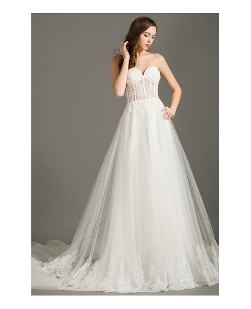 Special Ball-gown Sweetheart Chapel Train Tulle Wedding Dress With Lace