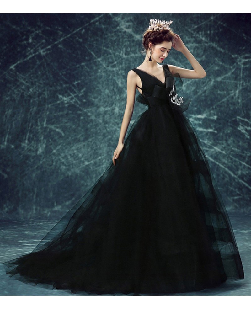 Black Ball-gown V-neck Court Train Tulle Wedding Dress With Open Back