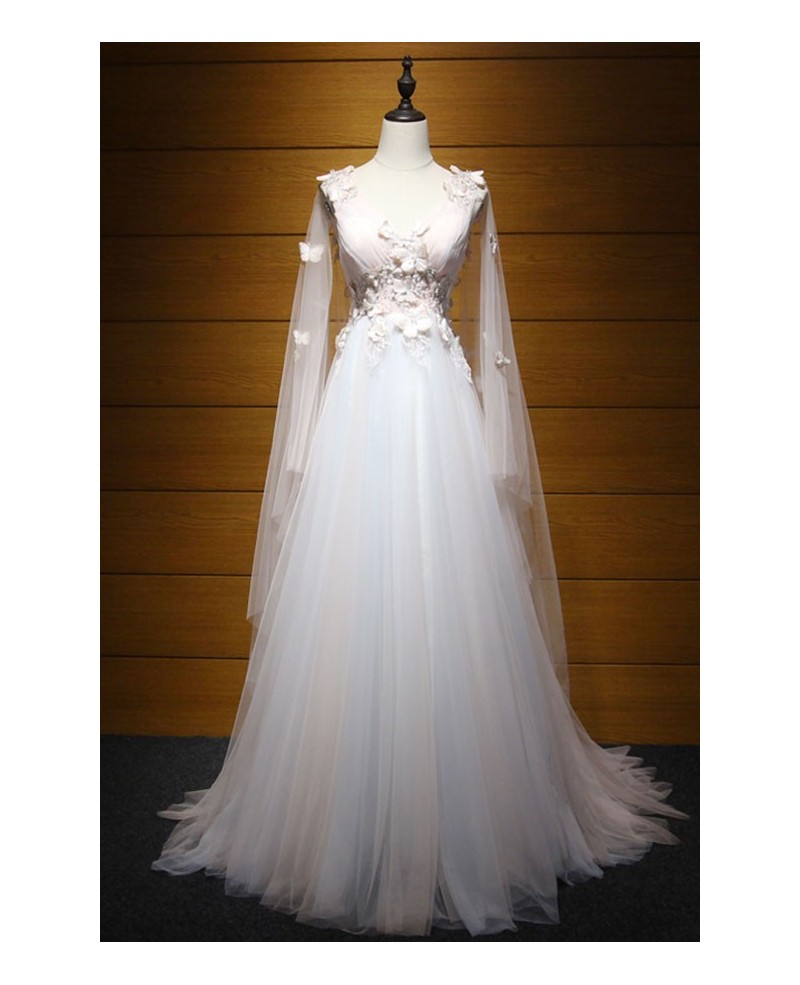 Dreamy Ball-gown V-neck Floor-length Tulle Wedding Dress With Appliques Lace