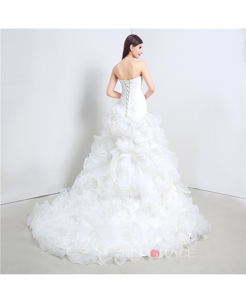 A-line Sweetheart Chapel Train Wedding Dress with Ruffle