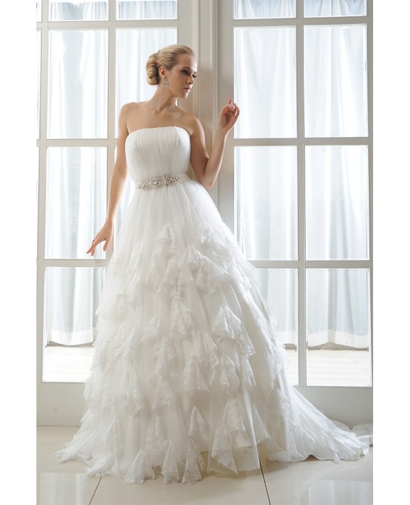 Ball-Gown Strapless Court Train Organza Wedding Dress With Ruffles Appliques Lace