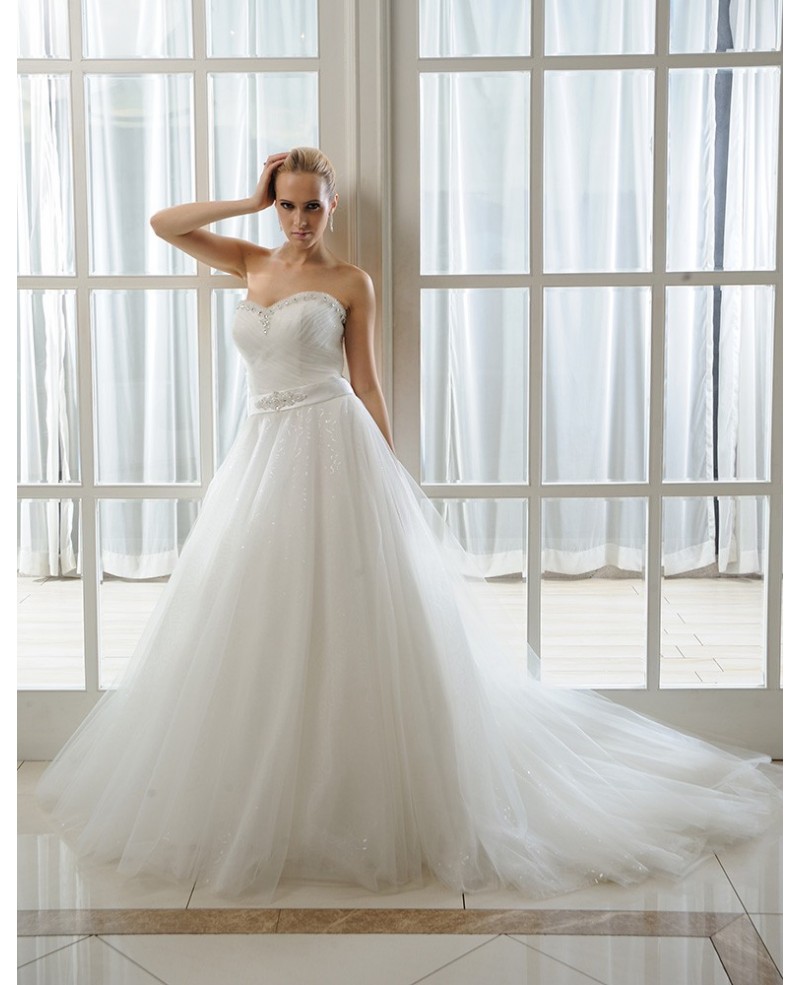 Ball-Gown Sweetheart Chapel Train Organza Wedding Dress With Beading