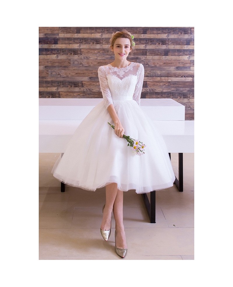 Vintage A-Line Scoop Neck Tea-Length Tulle Wedding Dress With Appliques Lace