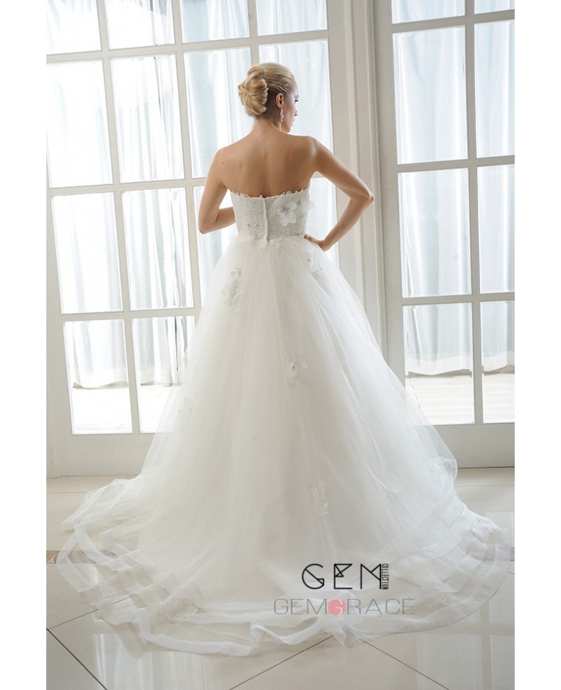 Ball-Gown Sweetheart Court Train Tulle Wedding Dress With Beading Appliques Lace Flowers