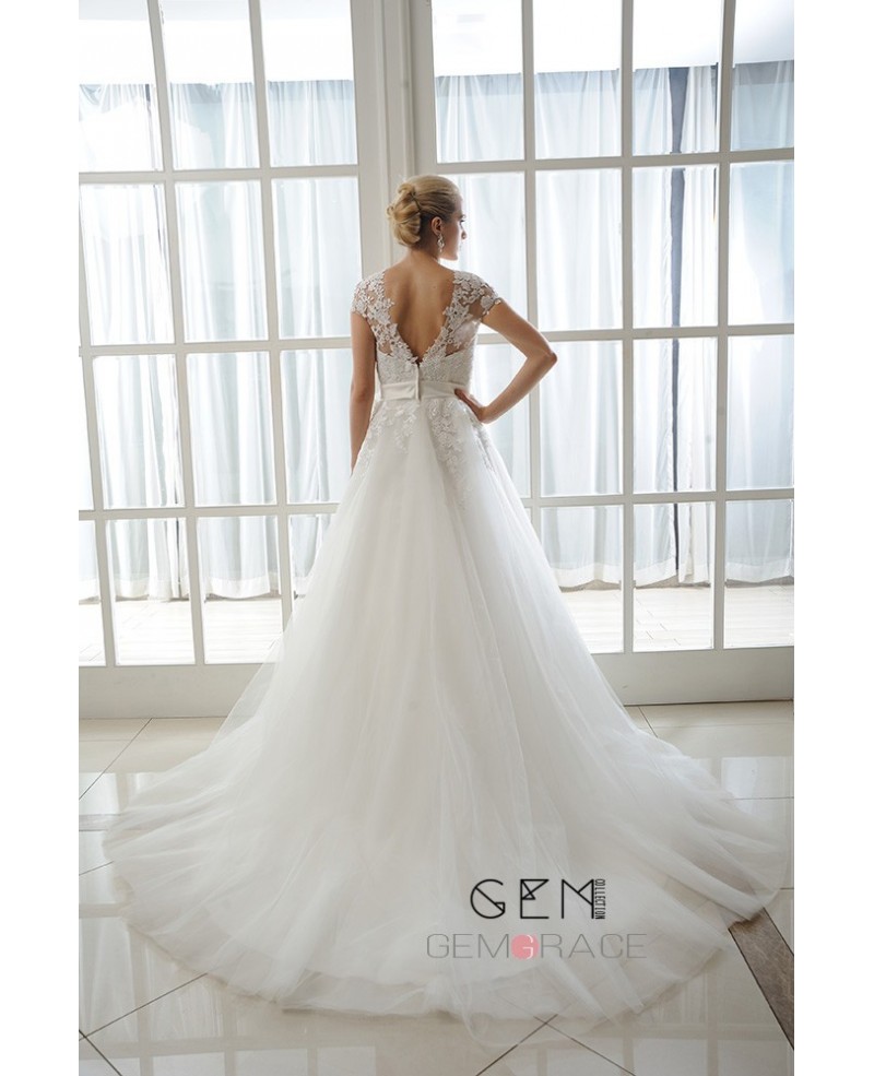 Ball-Gown Scoop Neck Chapel Train Tulle Wedding Dress With Beading Appliques Lace Flowers