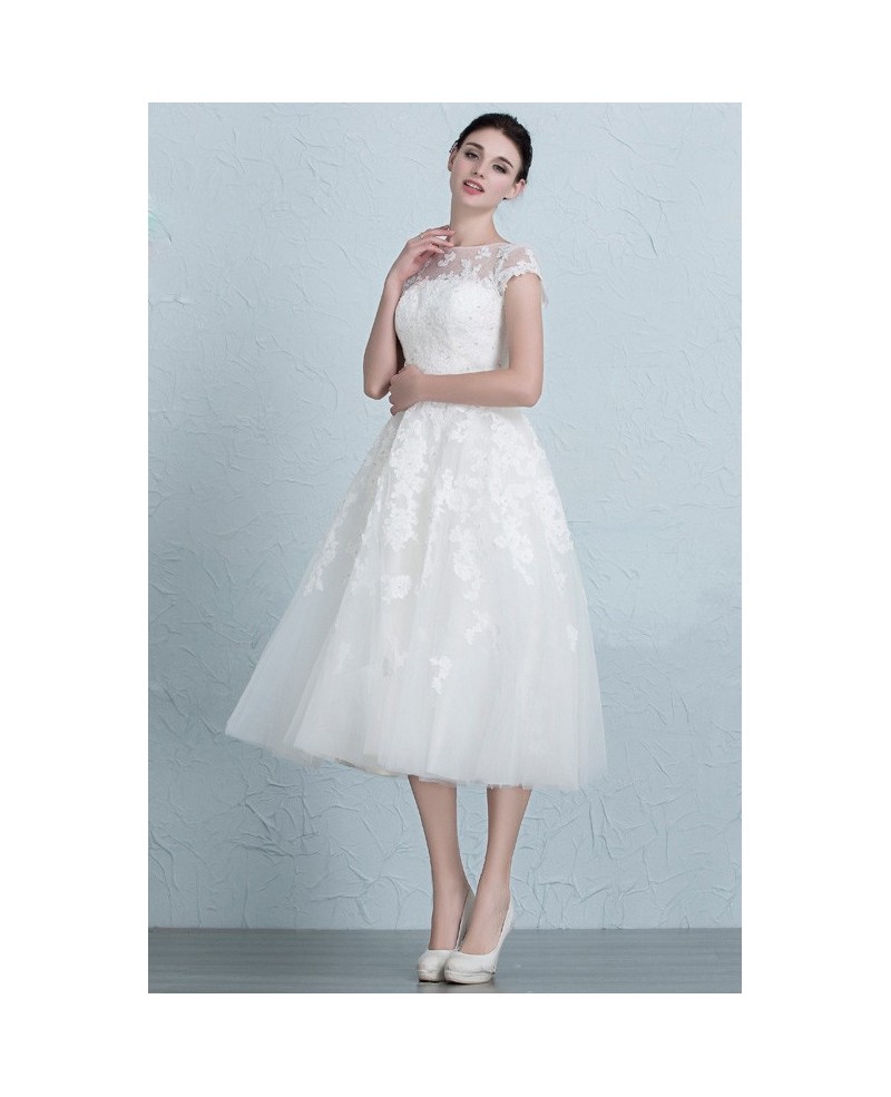 Vintage A-Line Scoop Neck Tea-Length Tulle Wedding Dress With Appliques Lace