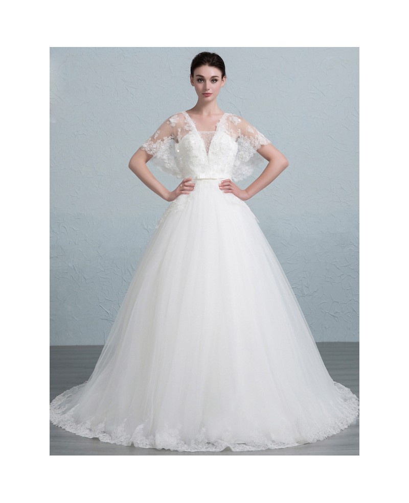 Dreamy Ball-Gown Strapless Court Train Tulle Wedding Dress With Appliques Lace - Click Image to Close